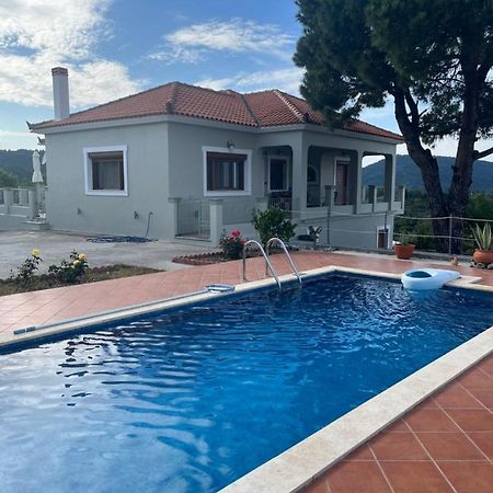 סקופלוס טאון Villa Ouranos In Pefkias מראה חיצוני תמונה